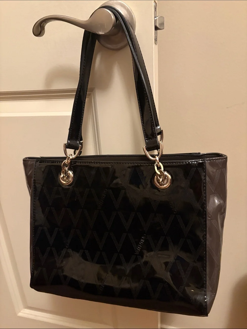 N/A valentino by